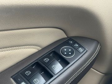 Mercedes-Benz M-Klasse